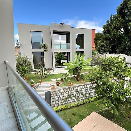 Guest House Nohfy أنتاناناريفو المظهر الخارجي الصورة