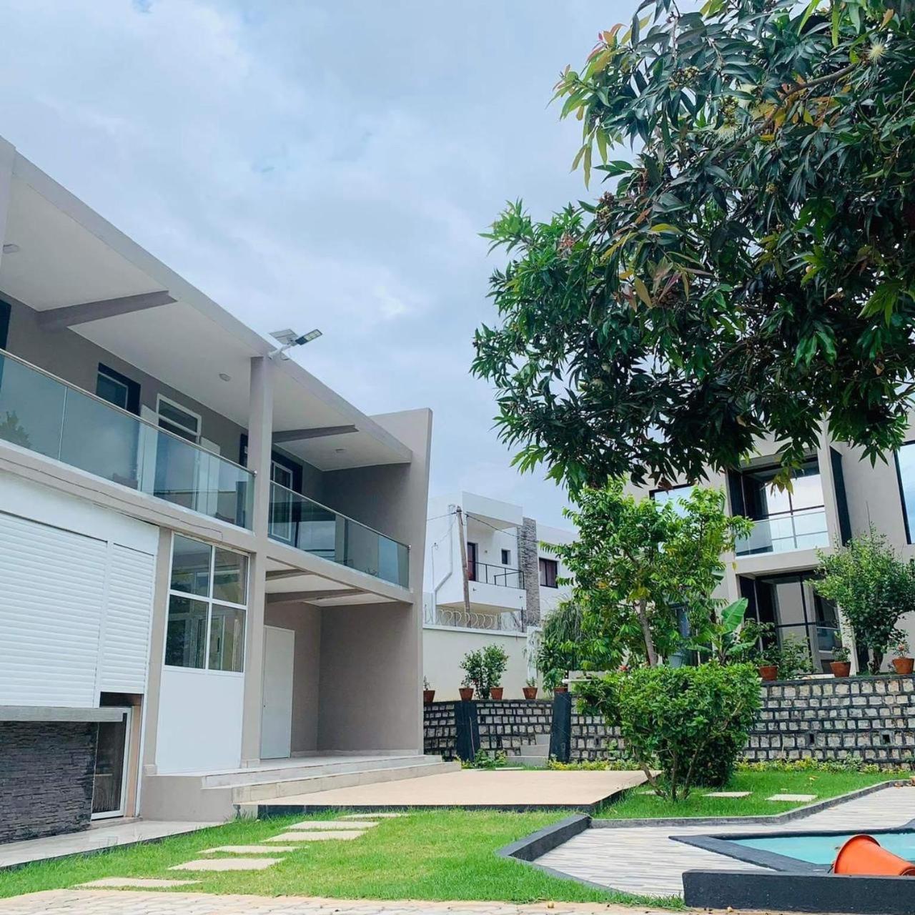 Guest House Nohfy أنتاناناريفو المظهر الخارجي الصورة