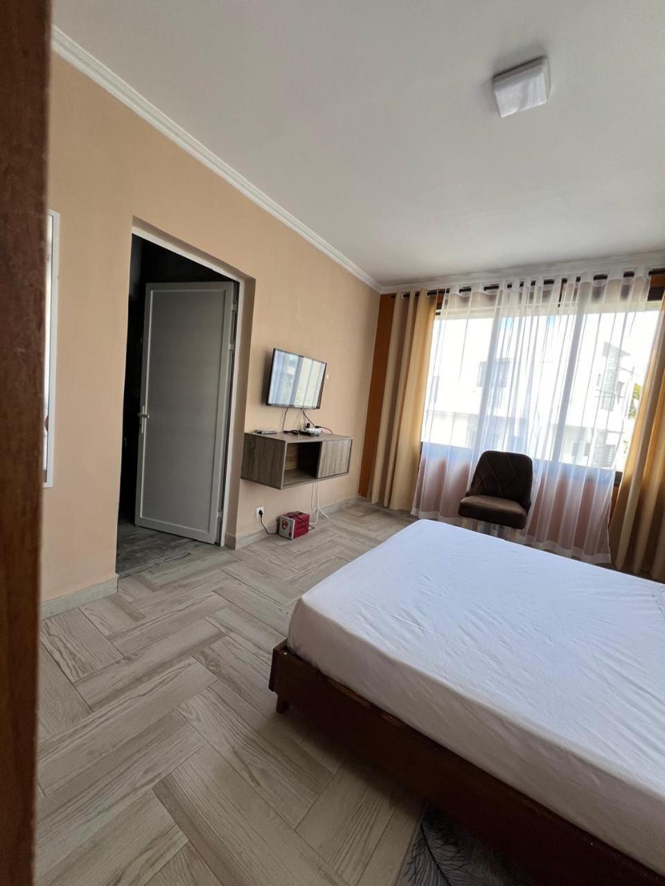Guest House Nohfy أنتاناناريفو المظهر الخارجي الصورة
